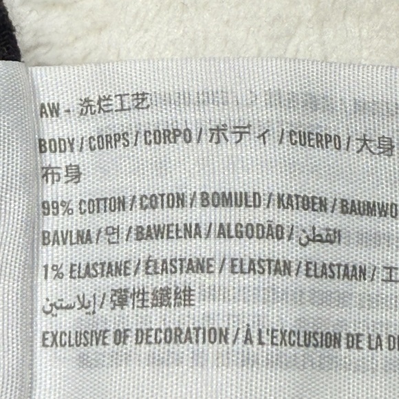 Abercrombie Black Denim High Rise Button Shorts Frayed Hem Womens Size 26 Trendy - Picture 8 of 8